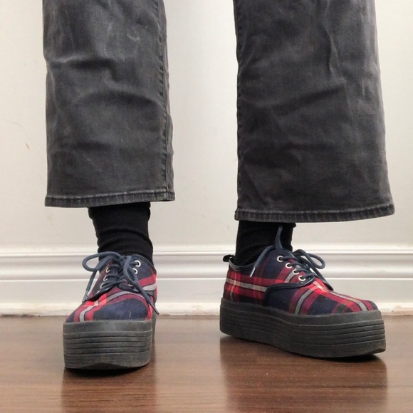 Plaid Platform Sneakers - Picture 1 of 6